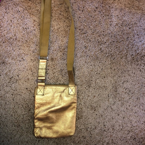 JUICY⚡️ COUTURE⚡️ CROSSBODY - Picture 2 of 7